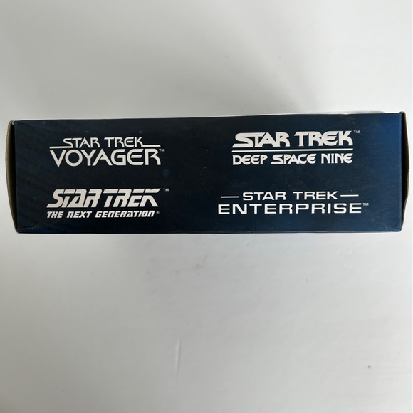 Eaglemoss Star Trek Starship Collection USS Honshu Nebula NCC-60205 - Picture 4 of 5